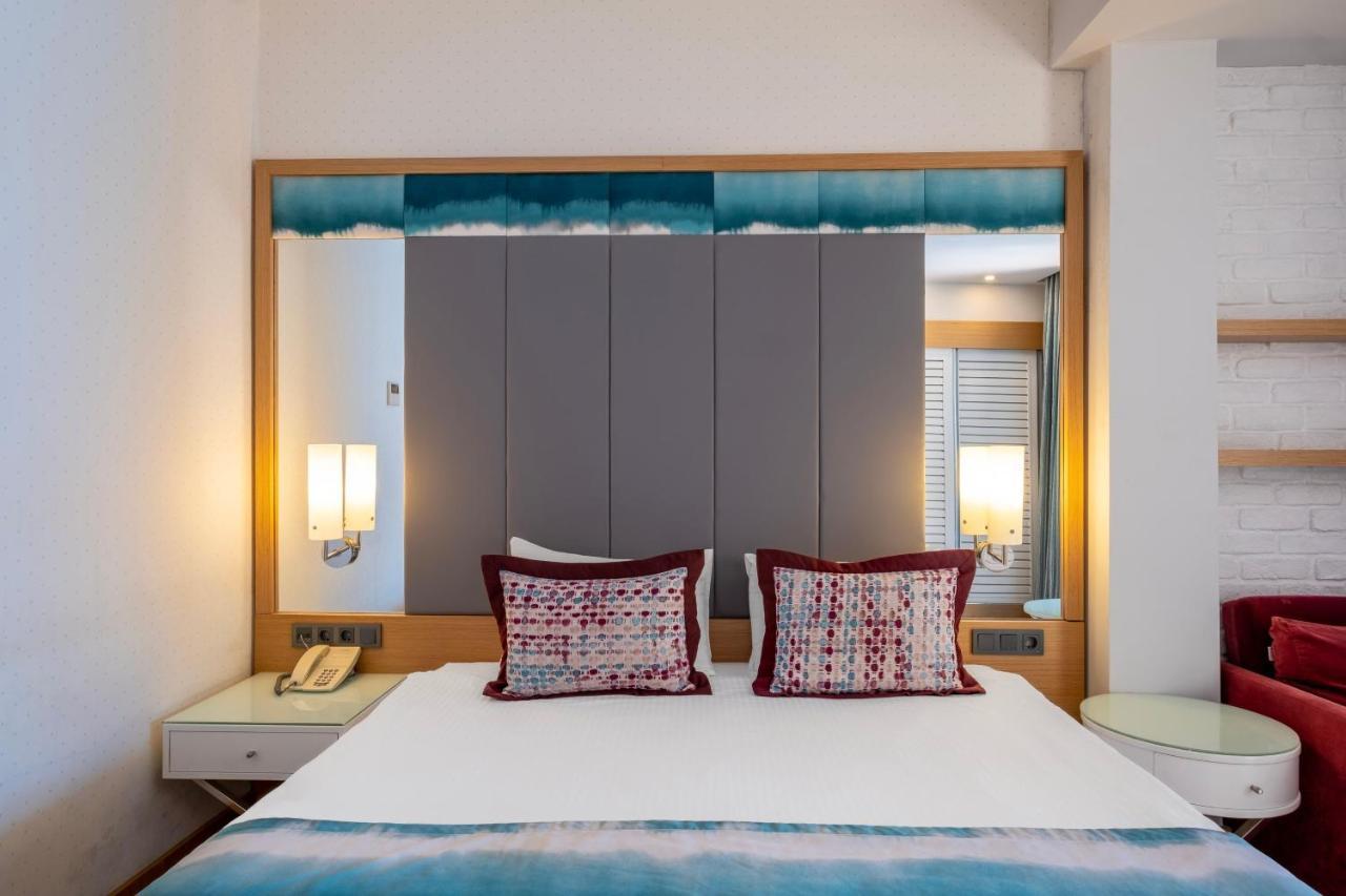 Three-Bedroom Villa,1499311264:JPEG